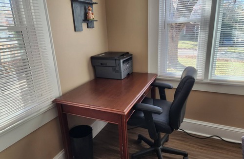 Statesville House | PARKSIDE COTTAGE - Peaceful 2BR Retreat Backing Directly Onto Mac Anderson Park
