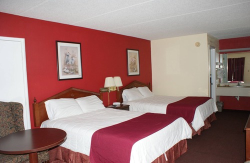 Register Hotel | Patriot Inn - Register