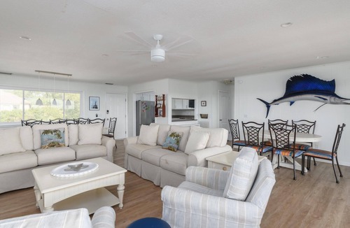 Saint Helena Island House | Patterson's Paradise - Fripp Family Retreat!