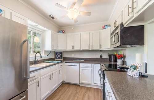 Saint Helena Island House | Patterson's Paradise - Fripp Family Retreat!