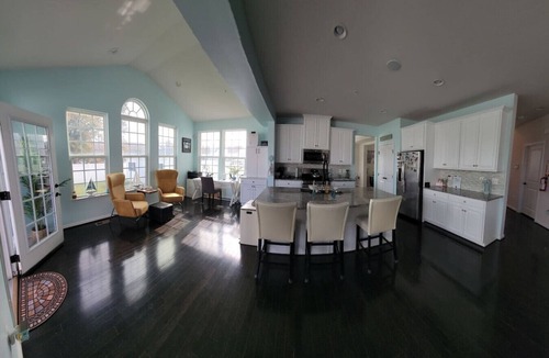 Bennsville House | Peace and Serenity- Near DC w/parking