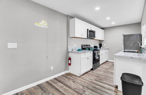 West Arlington Apartment | Peaceful 2BR Getaway Minutes from Downtown Arlington