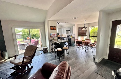 Temple House | Peaceful 3BR Retreat Near Baylor Scott & White