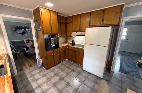 Stone Mountain House | Peaceful 4BR Haven in Stone Mountain GA Large Gameroom