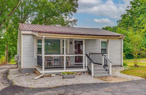 Franklinton House | Peaceful Family Home Near Main St!