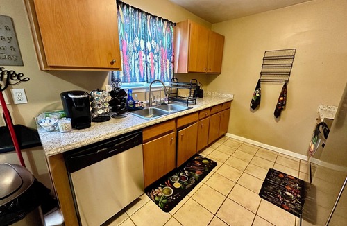 North Newport News House | Peaceful home away from home
