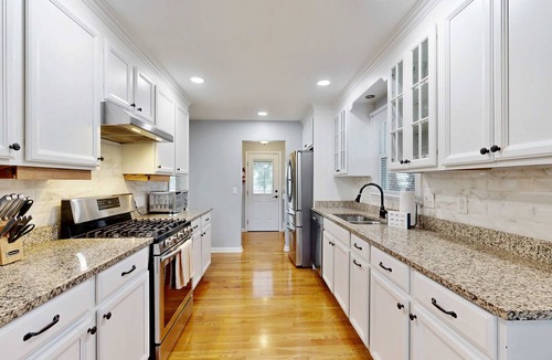 Cordesville House | Peaceful home with expansive views of the Ashley River w/outdoor living space