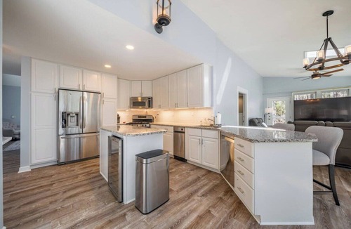 Chapel Hill Cottage | Peaceful Oasis in North Carolina Hills 1363