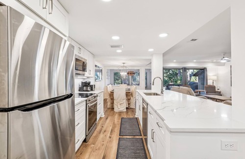 South Beach Villa | Peaceful Villa Steps to Beach in Sea Pines
