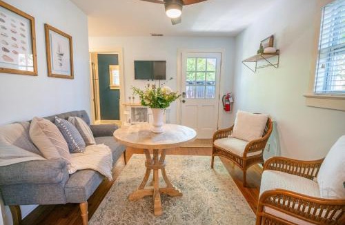 North-Central Apartment | Pelican Hideaway - Charming Home & Entire Backyard