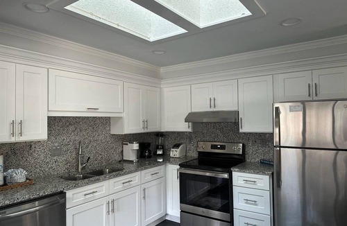 Shipyard Plantation Condo | Perfect couples retreat close to Shipyard Beach Club 193 Beachwalk