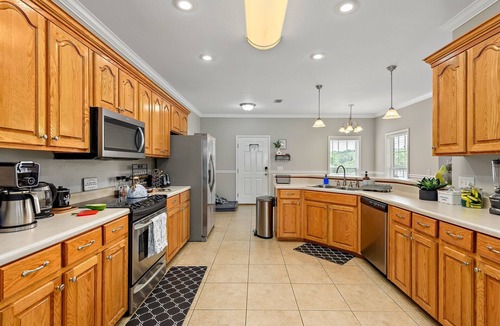 Enterprise House | Perfect for Big Families, Sleeps 14, Fort Rucker Area