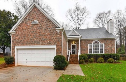 Greensboro House | Perfect for Extended Stays! Fenced Yard, Pet friendly!