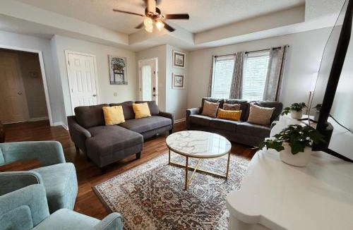 Hahira House | Perfect I-75 Stop 3BR2BA, Near VSU & Moody AFB
