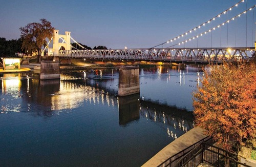 North Waco House | Perfect location for Baylor Students! Ask about our discounts!