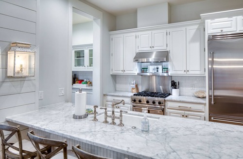 Palmetto Bluff House | Pet Friedly, with brink Courtyard, Outdoor Fireplace + Guest House