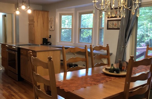 Banner Elk House | Pet-Friendly 3 Bedroom Home with Fireplace