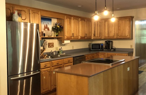 Banner Elk House | Pet-Friendly 3 Bedroom Home with Fireplace