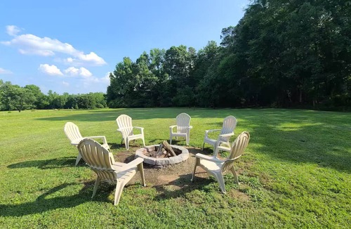 Mount Mourne House | Pet Friendly Cottage in beautiful Concord just outside Charlotte