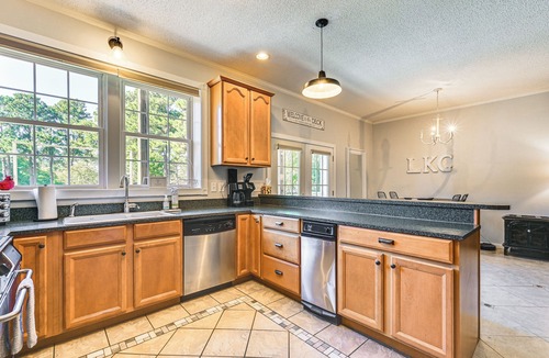 Littleton House | Pet-Friendly Home on Lake Gaston w/Furnished Deck