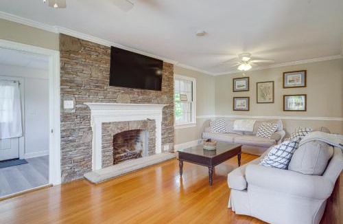 Cape Charles House | Pet-Friendly Home w/Gazebo: Minutes to Beach!