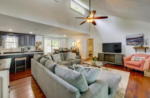 Eatonton House | Pet-Friendly Lake Sinclair Home w/Boat Dock!