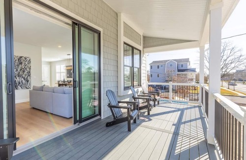 Admiral Estates House | Pet Friendly New Construction with a pool only a short distance to the beach!