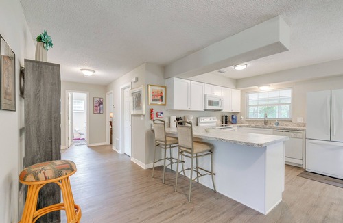 Summerfield House | Pet-Friendly Yard: Summerfield Home Near Golf