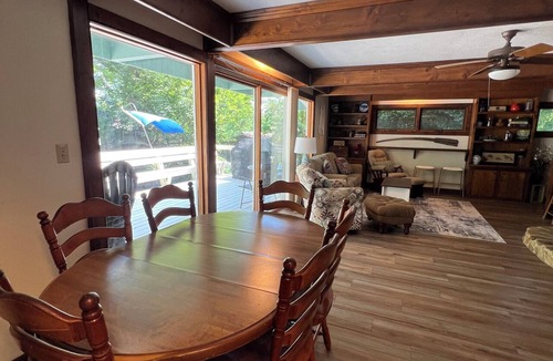 Prosperity House | Piddle Point in Prosperity: Sunset views, deep water dock, and wildlife galore!