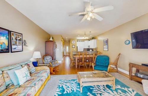 Folly Beach House | Pier Pointe Villas C102