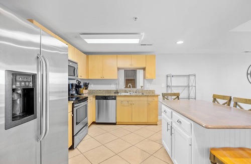 Cherry Grove Beach Condo | Pier Watch Villas-Sleeps-14 6bed/4bath-(10 beds)-Pools-WIFI-Free Parking