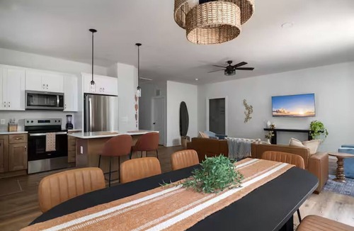 Greensboro House | Pines GSO - Serenity