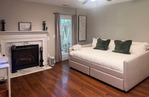 Mauldin House | Playroom & Home Office: Family Retreat in Mauldin!