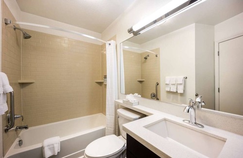 Troy Hotel | Pleasant Stay, Convenient Location! Free Parking, Kitchenette