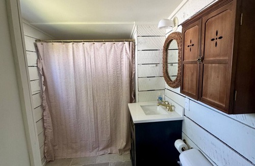 Barstow House | Plum Point Cottage #21