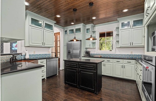 Fort Worth House | Pool Sim Pickleball Mini Golf Sleeps 24
