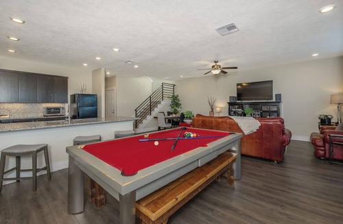 Wellborn House | "Pooling Around " in Aggieland"