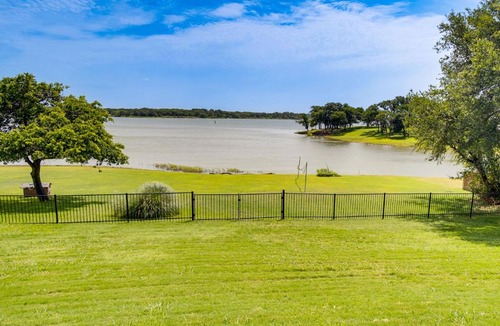 Little Elm House | Poolside Fun! Private Lakefront Little Elm Escape