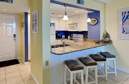 Sneads Ferry Apartment | Poolside Paradise