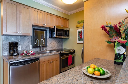 Historic Lahaina Front Street Condo | Premier Lahaina Shores Beachfront Studio!