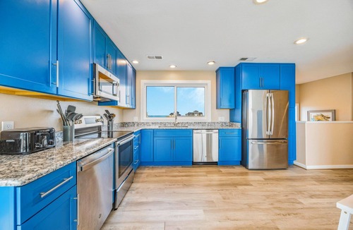 Frisco House | Premier Oceanfront Dog Friendly Home w/Private Pool, Hot Tub, & Elevator