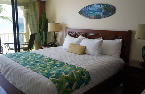Historic Lahaina Front Street Condo | Premier Oceanfront Room - High-end remodel in the Best Location!