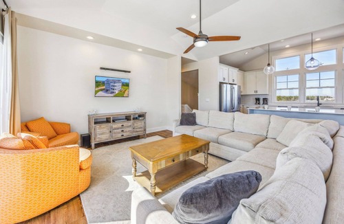 Salvo House | Premier Oceanview DogFriendly w/Pool, HotTub, Elevator, Outdoor Lounge, Theater