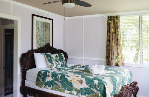 Pahoa Cabin | Premium Cabin 3 · Hawaiian Sanctuary SPA & YOGA