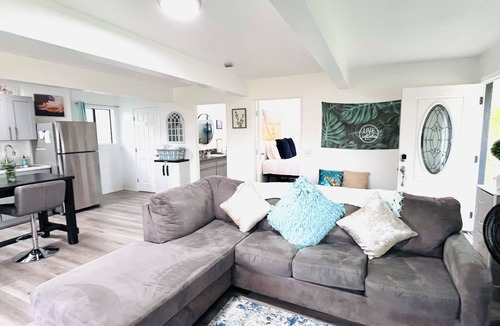 Royal Hawaiian Estates Apartment | Private 1st Floor Retreat w/Hot Tub Just Minutes to Volcanoes NP!