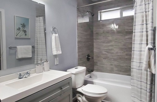Ewa Beach Apartment | Private apartment located 5 minutes from the beach!