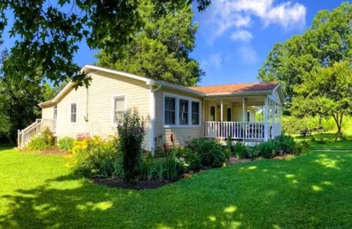 Hurdle Mills House | Private, artistic 3-bedroom house on 32 lush acres in RDU minutes to Duke/UNC