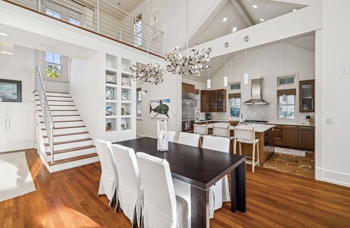 WaterSound Beach House | Private Beach Access | LSV | Patio