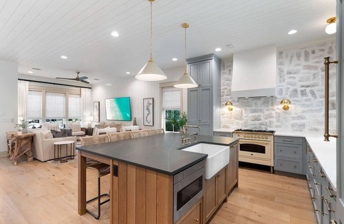 White's Gulfview House | Private Beach! Private Heated Pool! 5BR, 4 KING Bedrooms, Sleeps 10