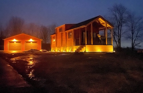 Kingsley Cabin | Private Cabin: Fire Pit, Hot Tub Mountain View’s, Farm Charm
